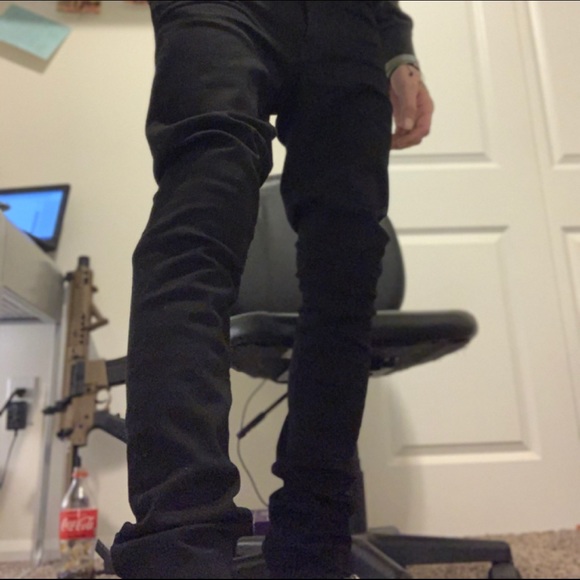 AMIRI RARE all black NWT skinny jeans NWT rare w30 - Picture 15 of 15